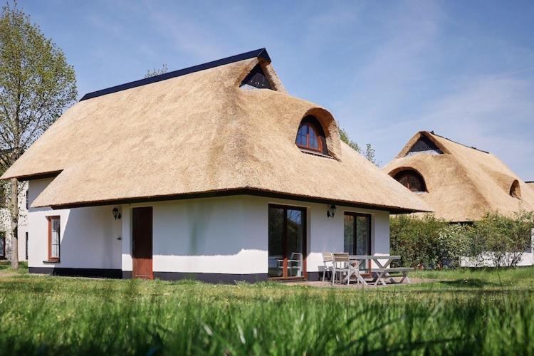 Holiday Resort Van Der Valk, Linstow Dobbin-Linstow Екстер'єр фото
